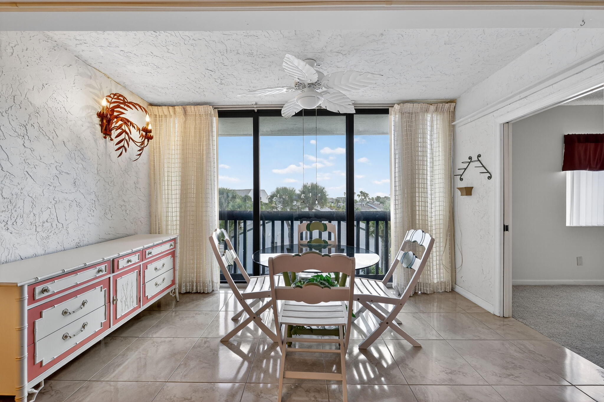 2400 South Ocean Drive, Unit 6445 Fort Pierce, FL 34949 - Photo 21 of 80 EXTENED LIVING ROOM..........