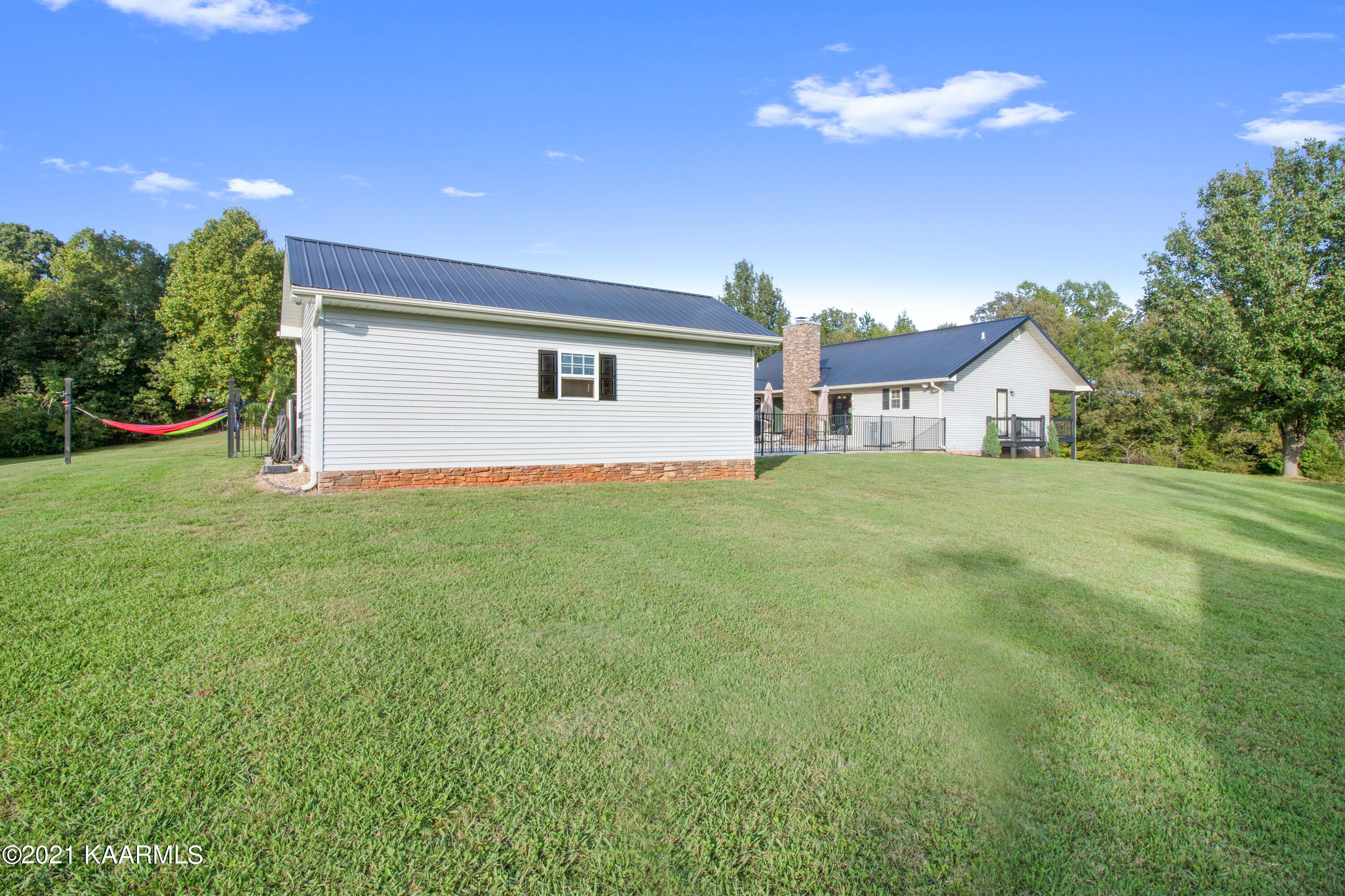 5241 Highway 30 Decatur, TN 37322 - Photo 15 of 60 5421 State Hwy. 30 W-56