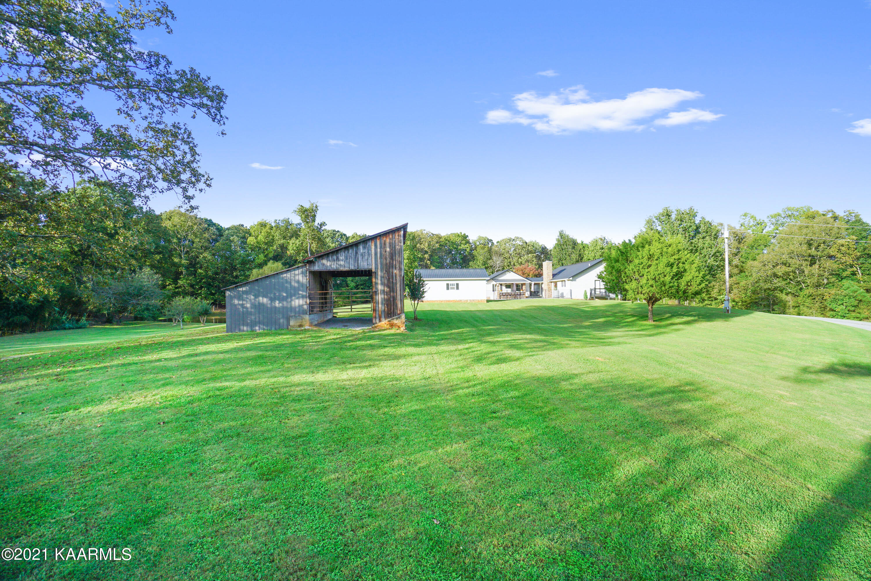 5241 Highway 30 Decatur, TN 37322 - Photo 53 of 60 5421 State Hwy. 30 W-63