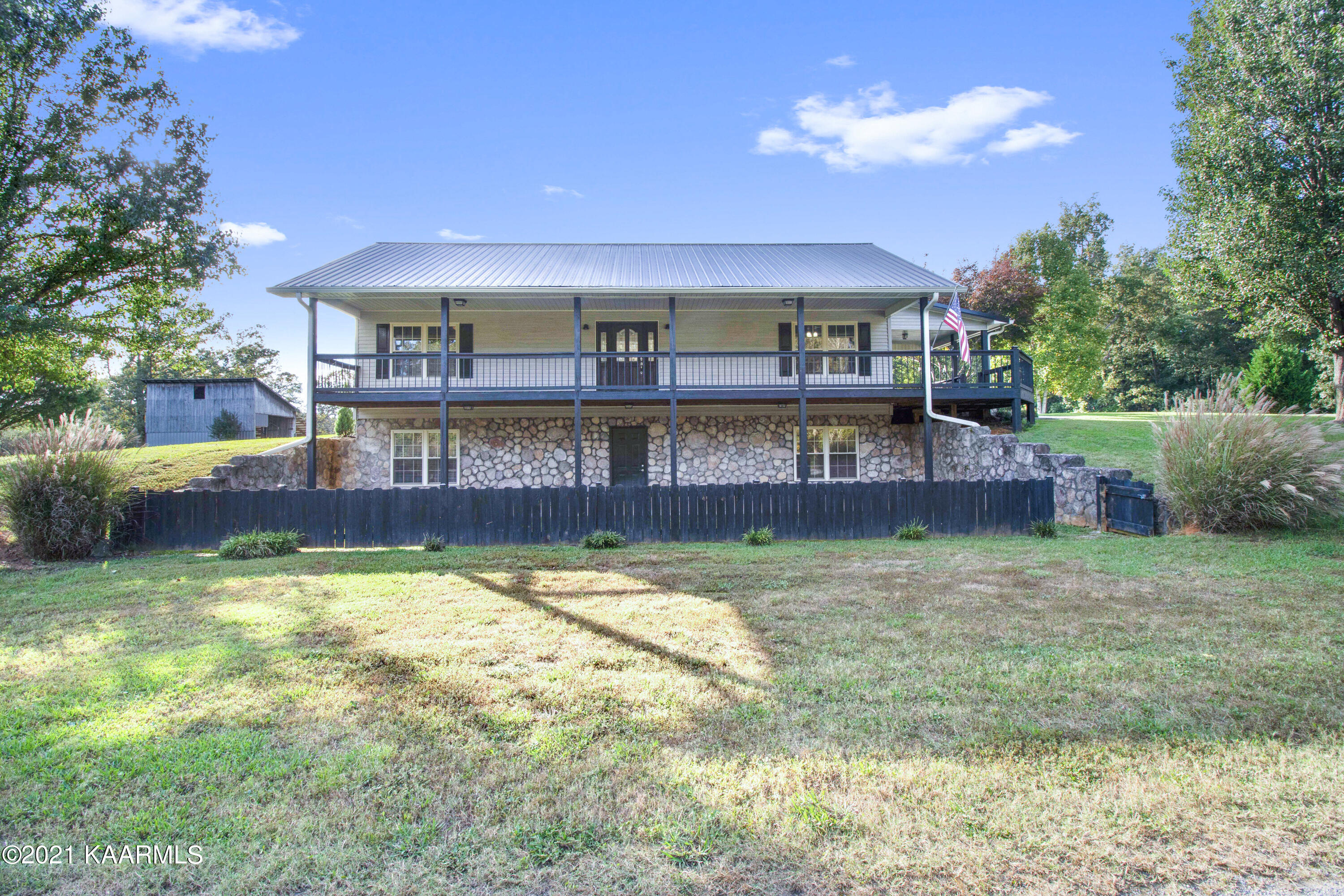 5241 Highway 30 Decatur, TN 37322 - Photo 9 of 60 5421 State Hwy. 30 W-53