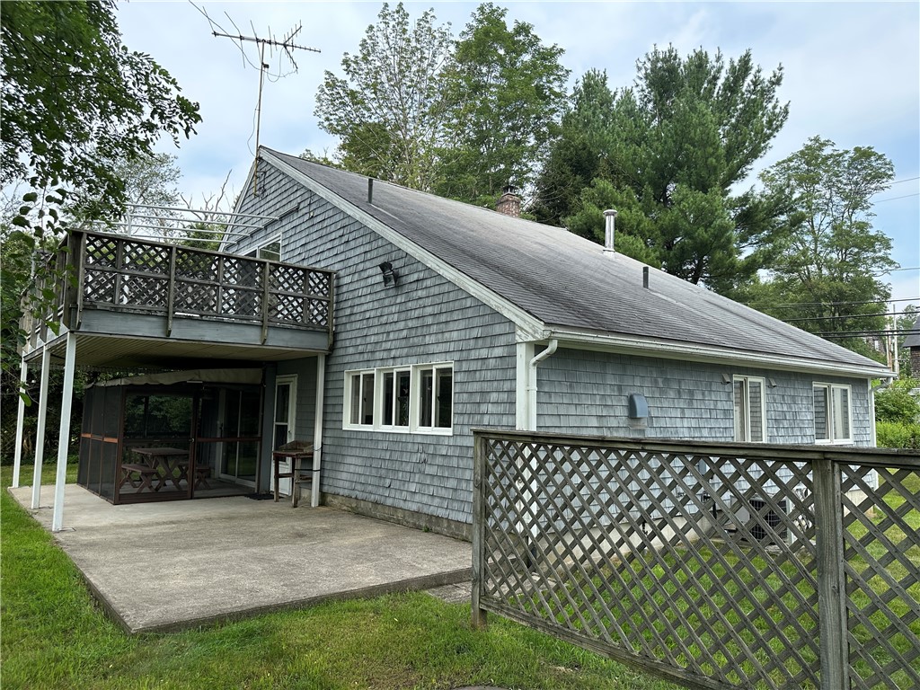 590 Ten Rod Road Exeter, RI 02822 - Photo 2 of 28