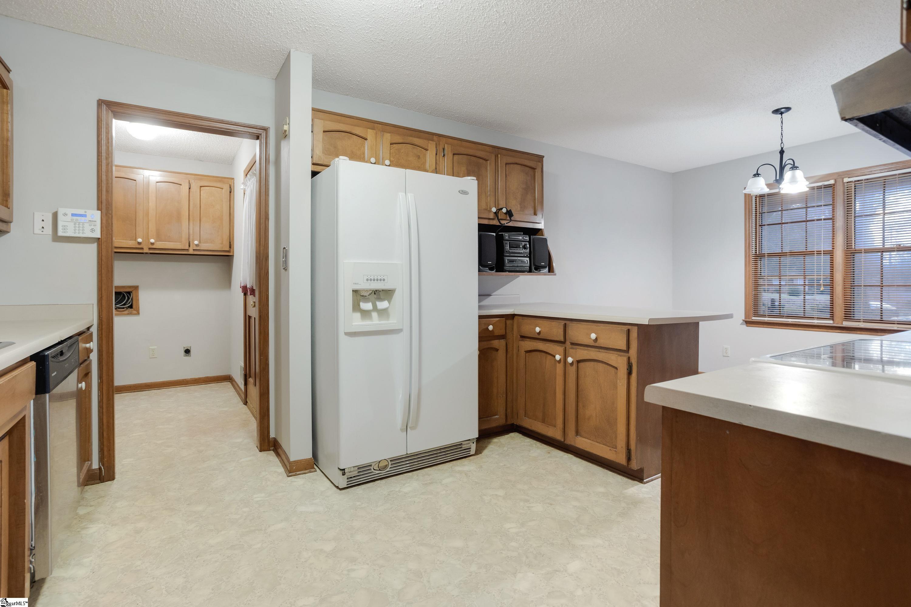 210 Golightly Street Inman, SC 29349 - Photo 11 of 36