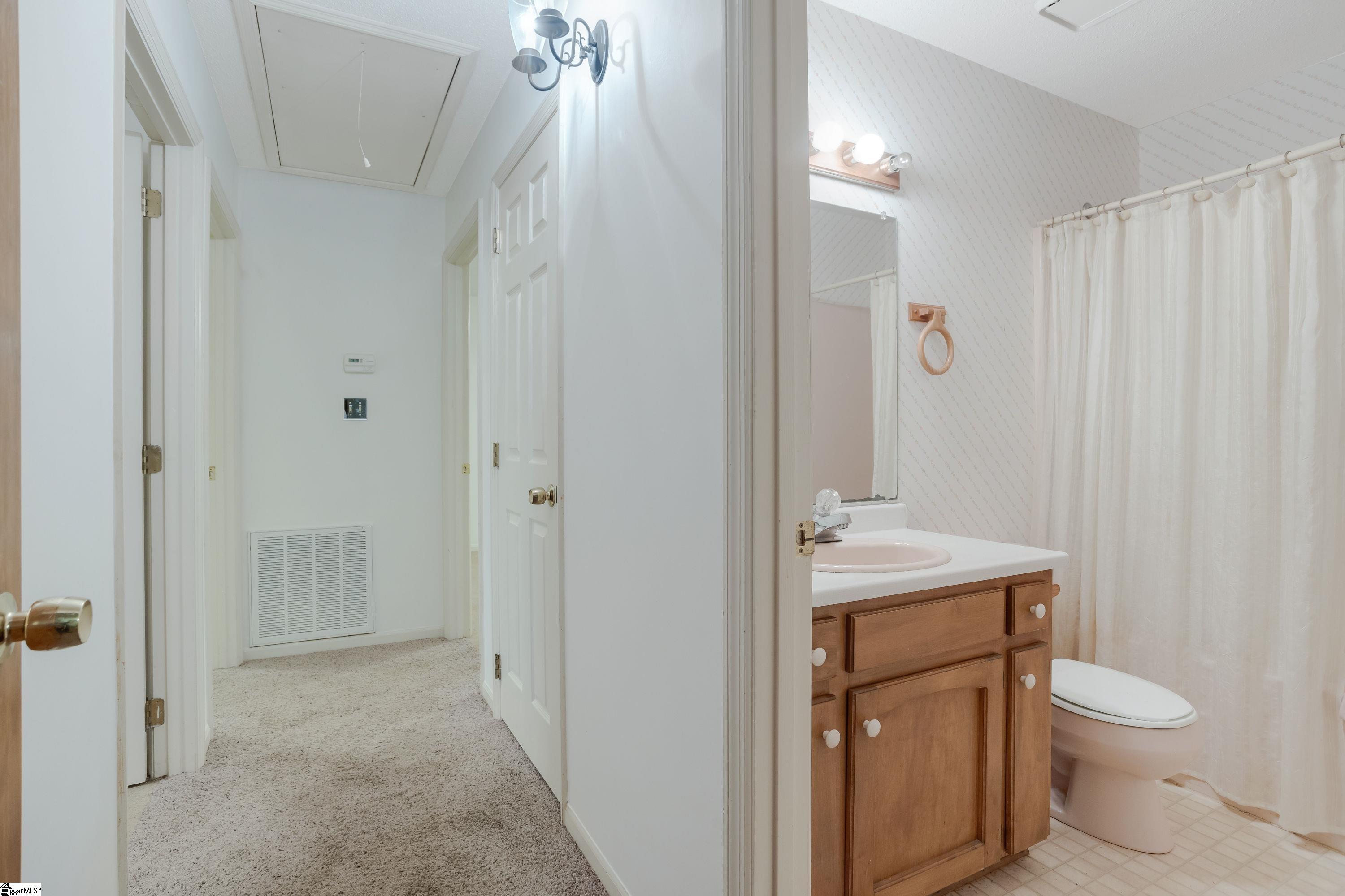 210 Golightly Street Inman, SC 29349 - Photo 14 of 36
