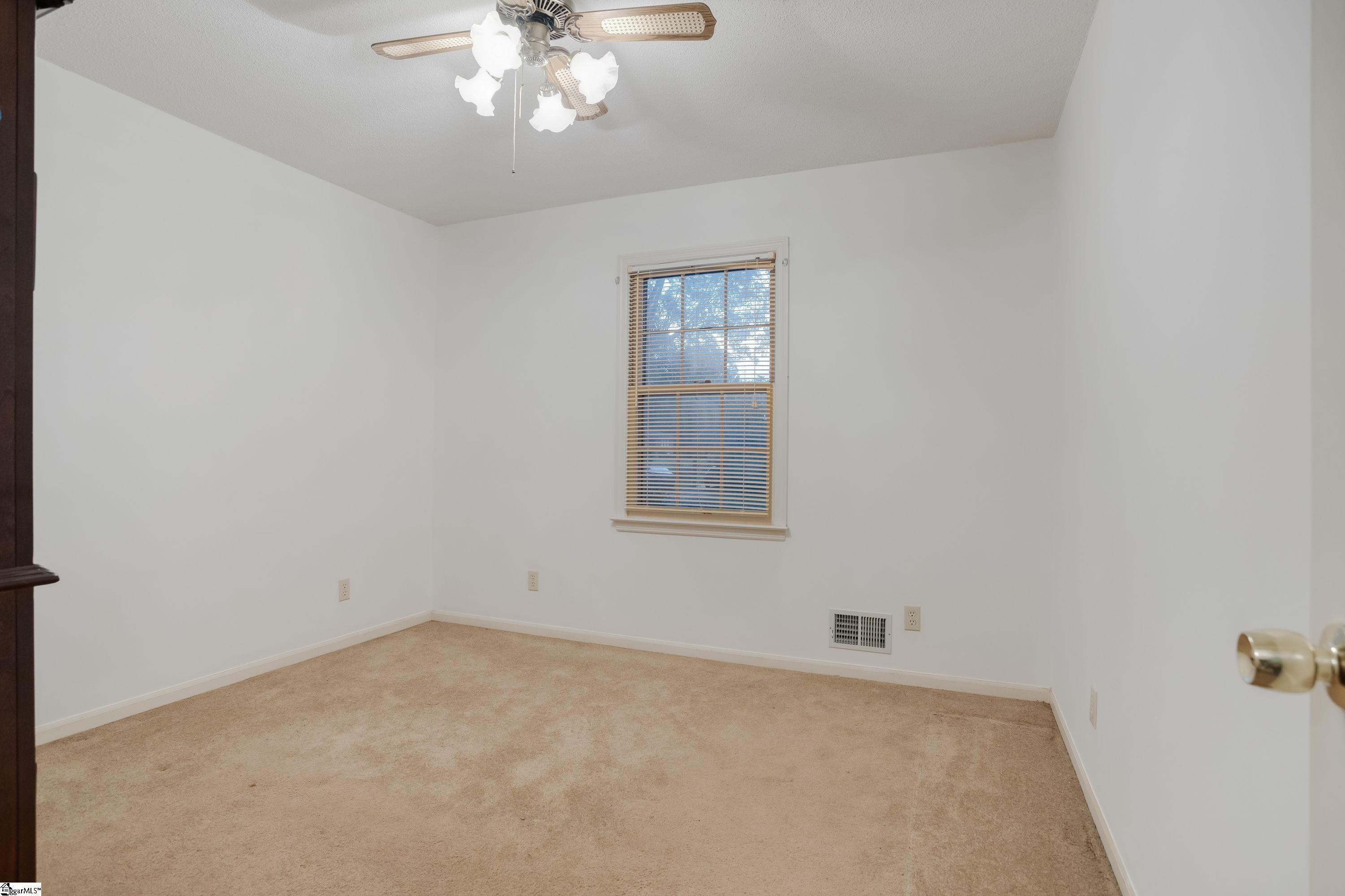 210 Golightly Street Inman, SC 29349 - Photo 16 of 36