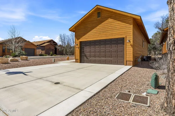 $409,500 | 1991 North N Lake, Lakeside, AZ 85929