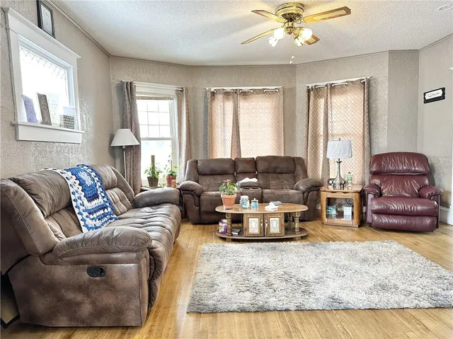 $149,900 | 403 East 8th Court, Trenton, MO 64683