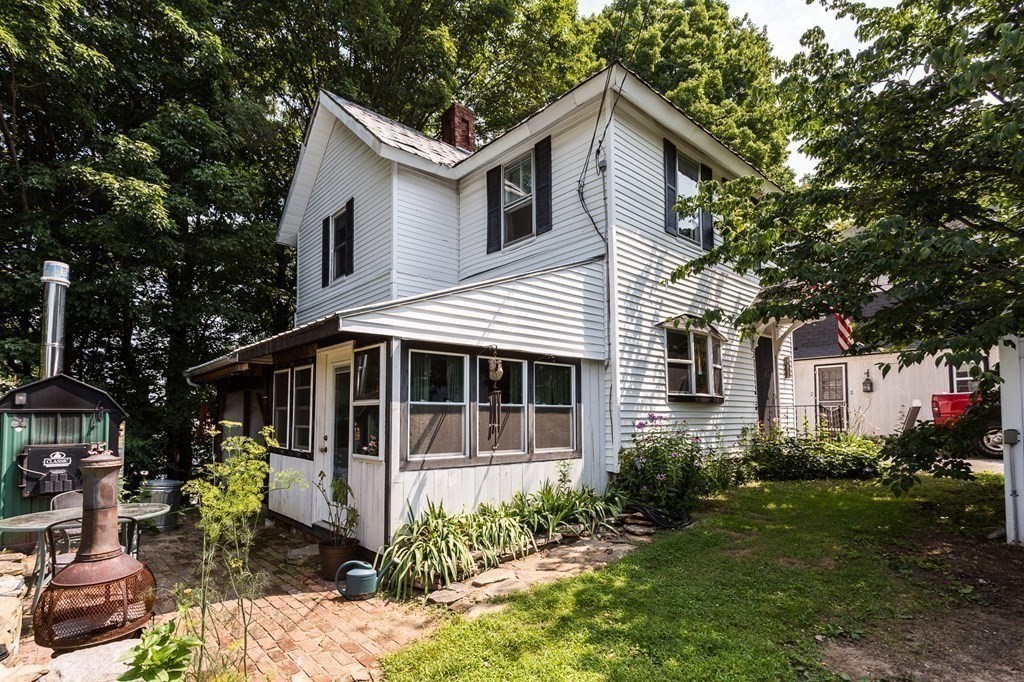 51 E Road Warren, MA 01083 - Photo 2 of 29 Gallery Image 2