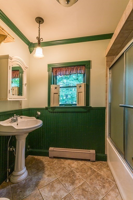 51 E Road Warren, MA 01083 - Photo 10 of 29 Gallery Image 10