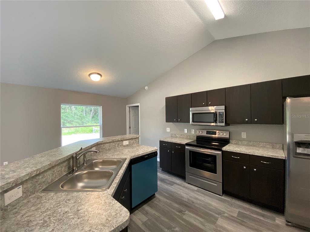 15931 Southwest 57th Terrace Road Ocala, FL 34473 - Photo 10 of 29