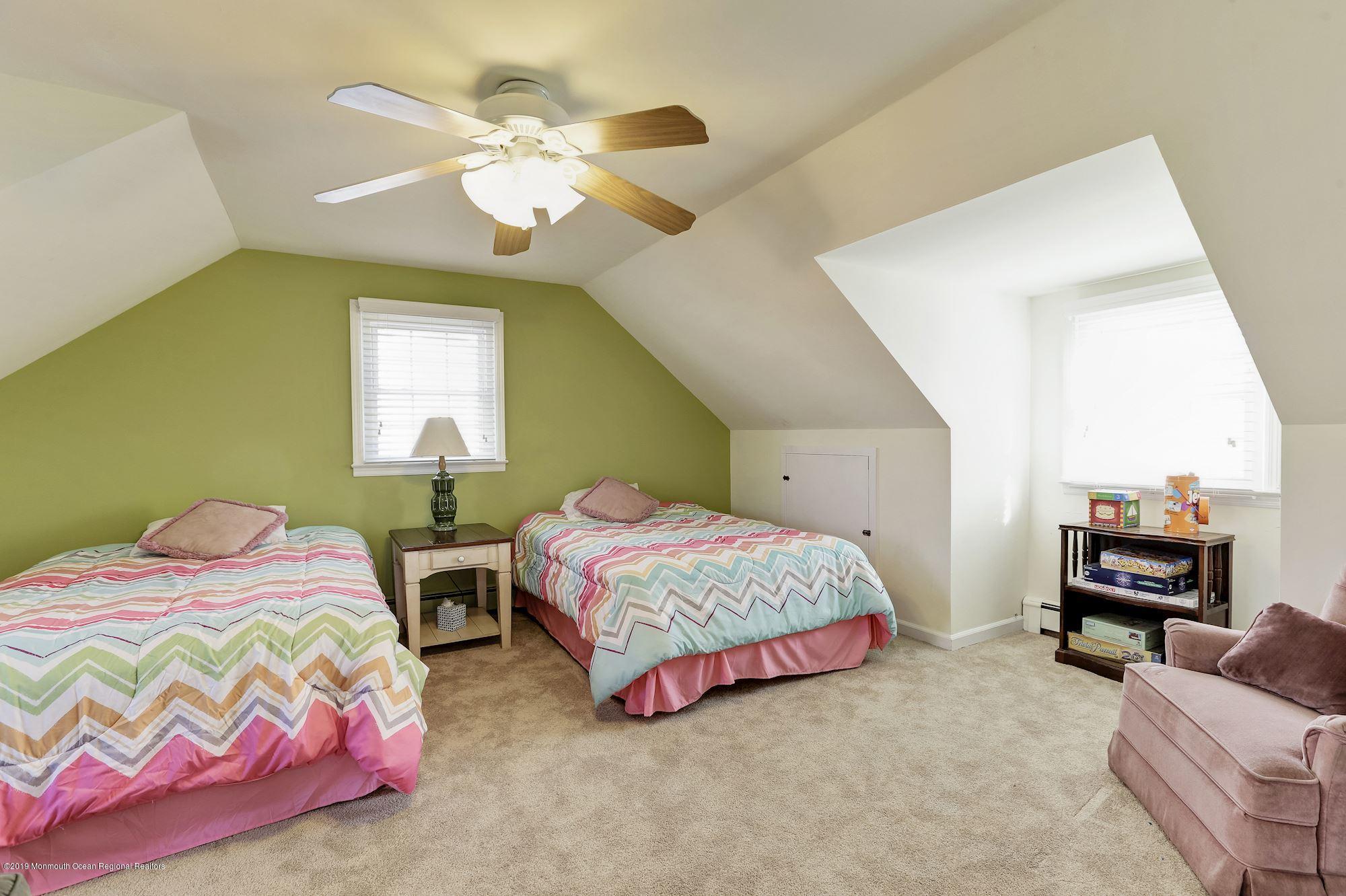 200 Heron Road Lavallette, NJ 08735 - Photo 16 of 23 039_200_Heron_Rd_253396_403281