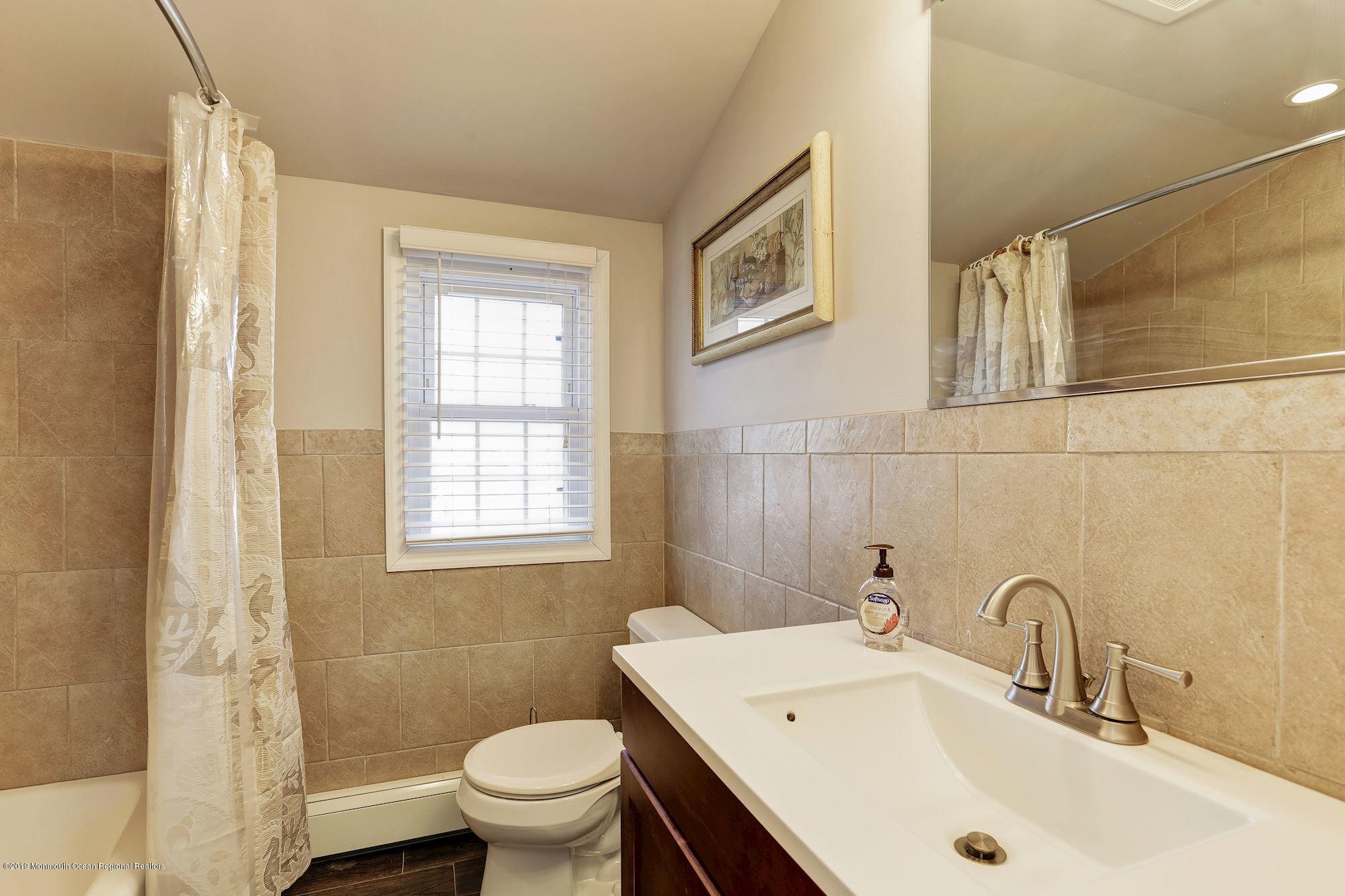 200 Heron Road Lavallette, NJ 08735 - Photo 18 of 23 042_200_Heron_Rd_253396_403281