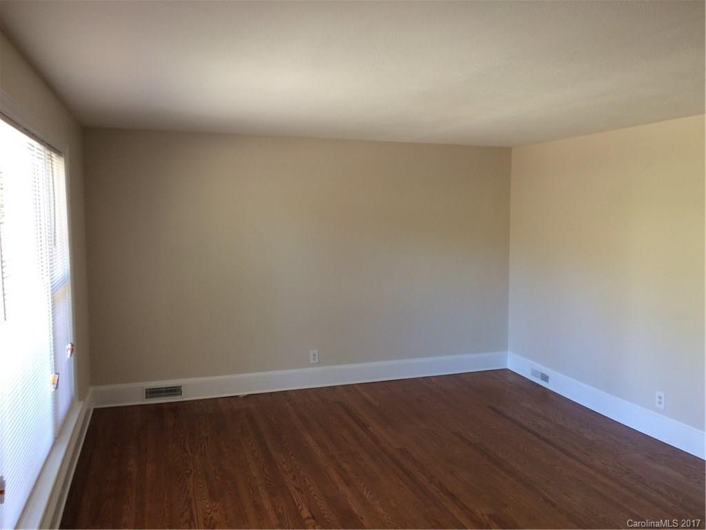 4200 Nevin Road Charlotte, NC 28269 - Photo 7 of 10 Gallery Image 7