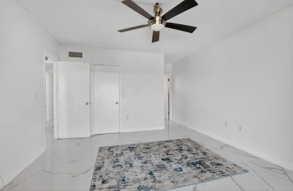 $129,900 | 9872 Marina Boulevard, Unit 1433, Boca Raton, FL 33428