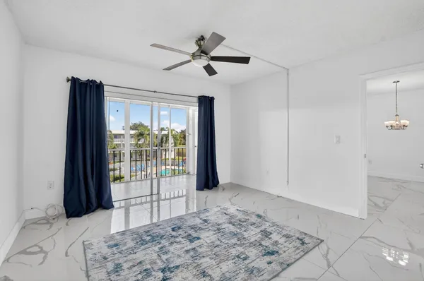 $129,900 | 9872 Marina Boulevard, Unit 1433, Boca Raton, FL 33428