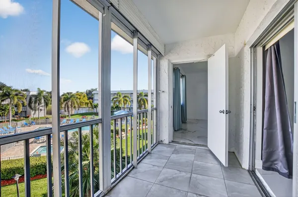 $129,900 | 9872 Marina Boulevard, Unit 1433, Boca Raton, FL 33428