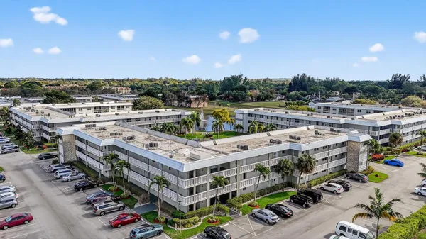 $129,900 | 9872 Marina Boulevard, Unit 1433, Boca Raton, FL 33428