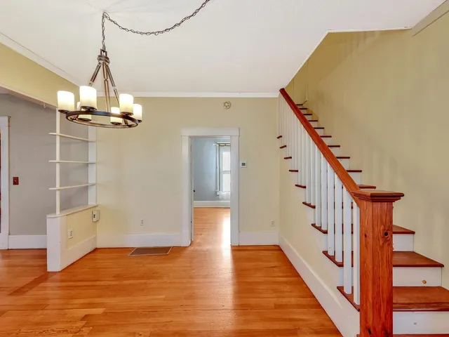 $160,000 | 319 South Pine Street, Newton, KS 67114