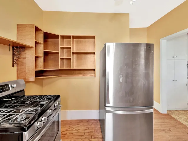 $160,000 | 319 South Pine Street, Newton, KS 67114