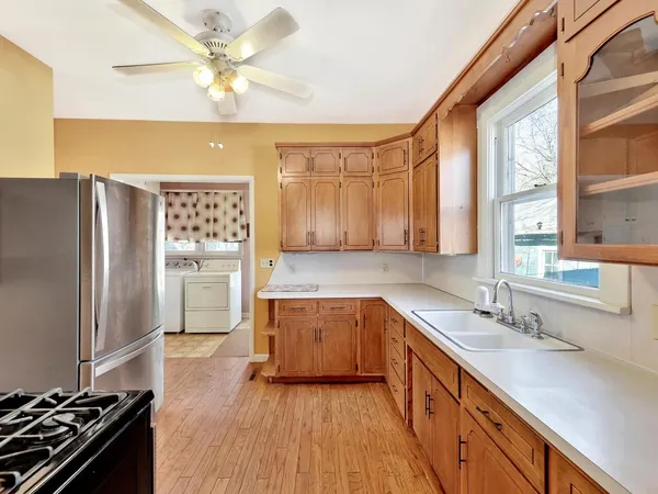 $160,000 | 319 South Pine Street, Newton, KS 67114