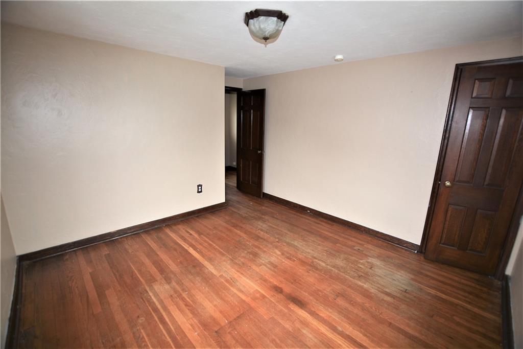 315 Hoffman Road Pittsburgh, PA 15212 - Photo 17 of 24 Gallery Image 17