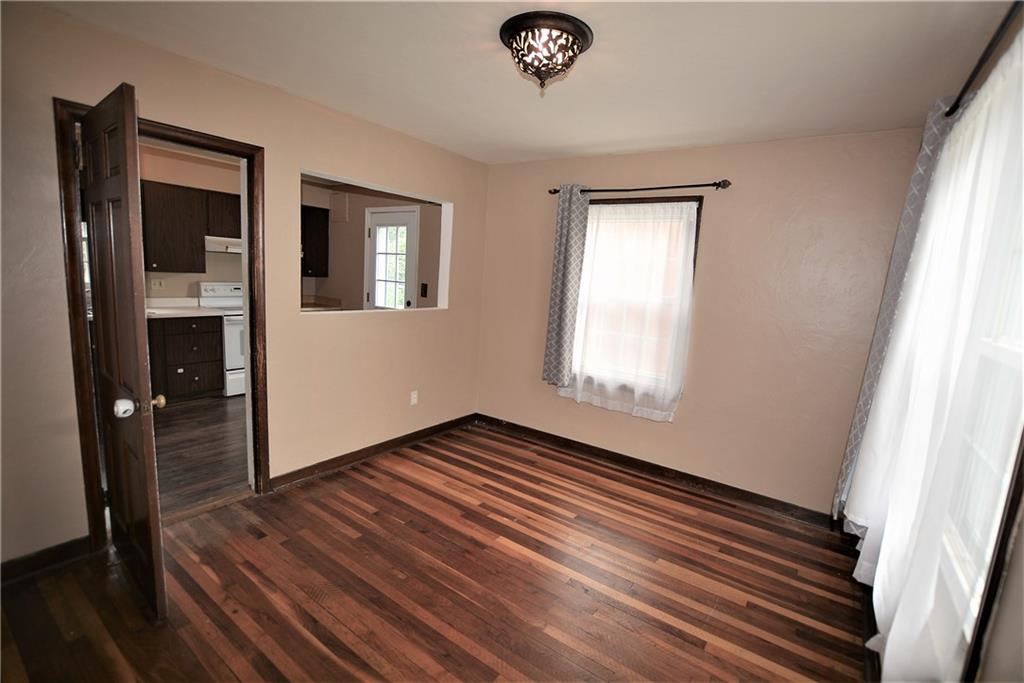 315 Hoffman Road Pittsburgh, PA 15212 - Photo 6 of 24 Gallery Image 6