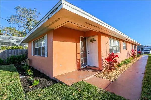 $1,850 | 521 96th Avenue North, Unit B, Naples, FL 34108