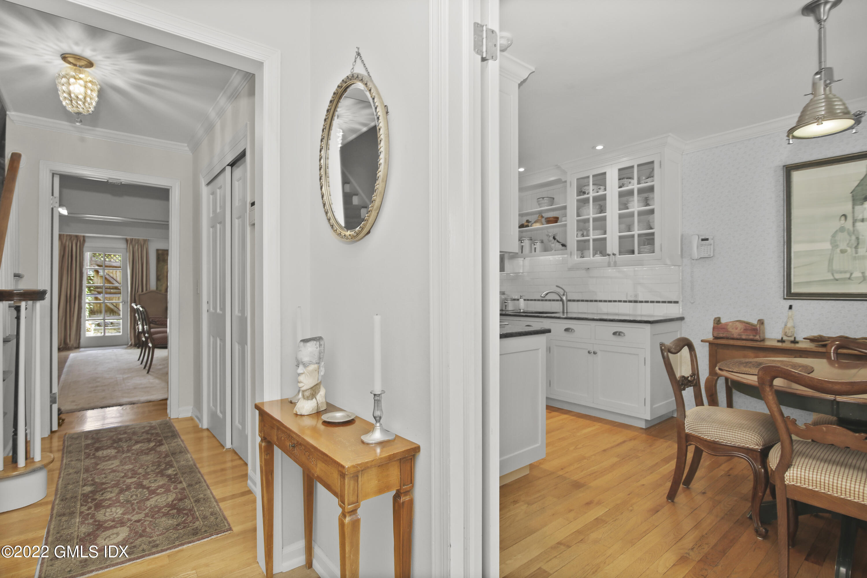 155 Field Point Road, Unit 2N Greenwich, CT 06830 - Photo 3 of 19 a view of a kitchen and dining room