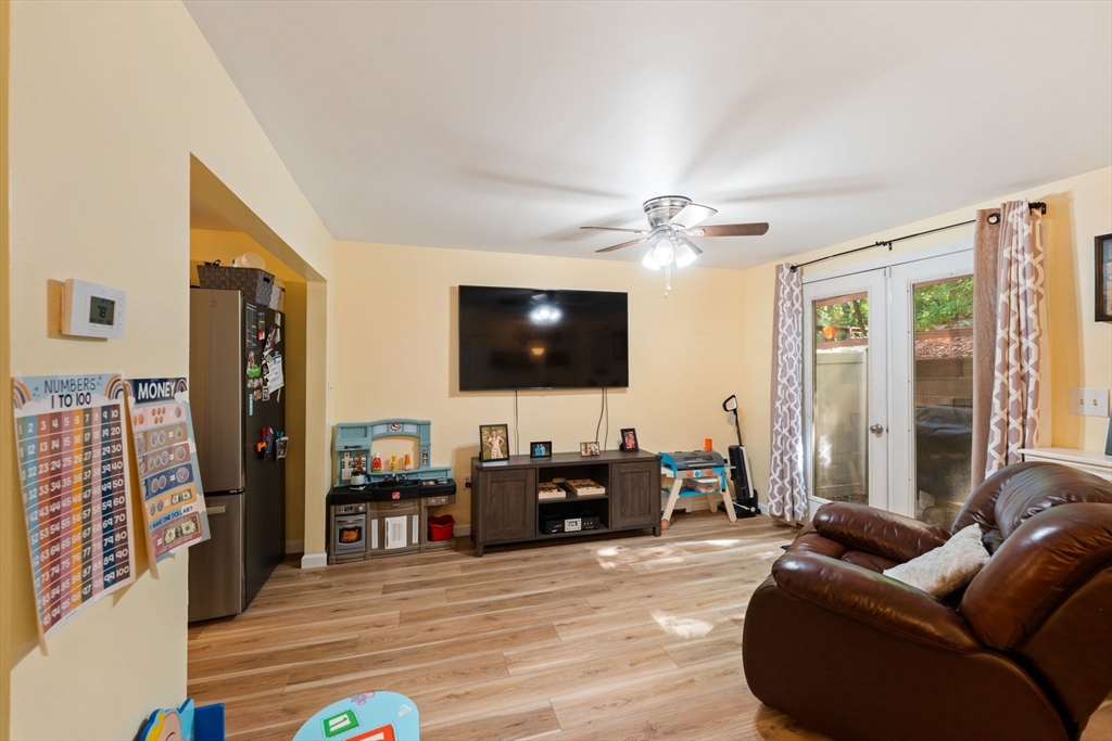 130 Darwin Street, Unit 130 Woonsocket, RI 02895 - Photo 2 of 11