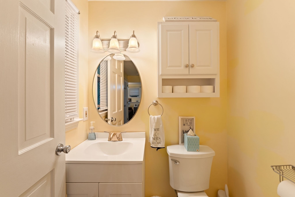 130 Darwin Street, Unit 130 Woonsocket, RI 02895 - Photo 8 of 11