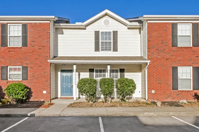 $1,585 | 969 Evie Ann Lane, La Vergne, TN 37086