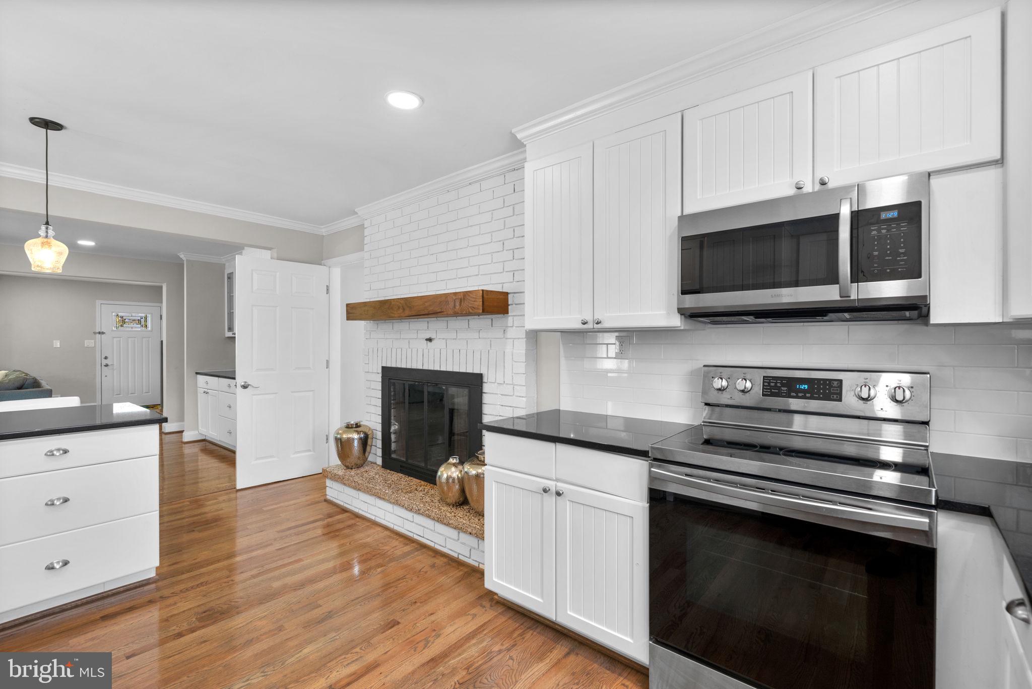 8409 Glenmar Road Ellicott City, MD 21043 - Photo 11 of 44 Kitchen