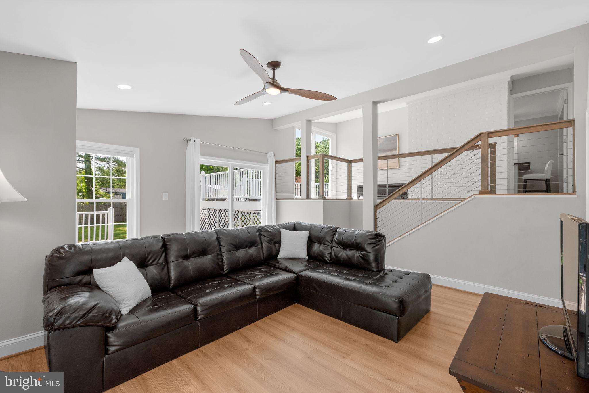 8409 Glenmar Road Ellicott City, MD 21043 - Photo 16 of 44 Family Room