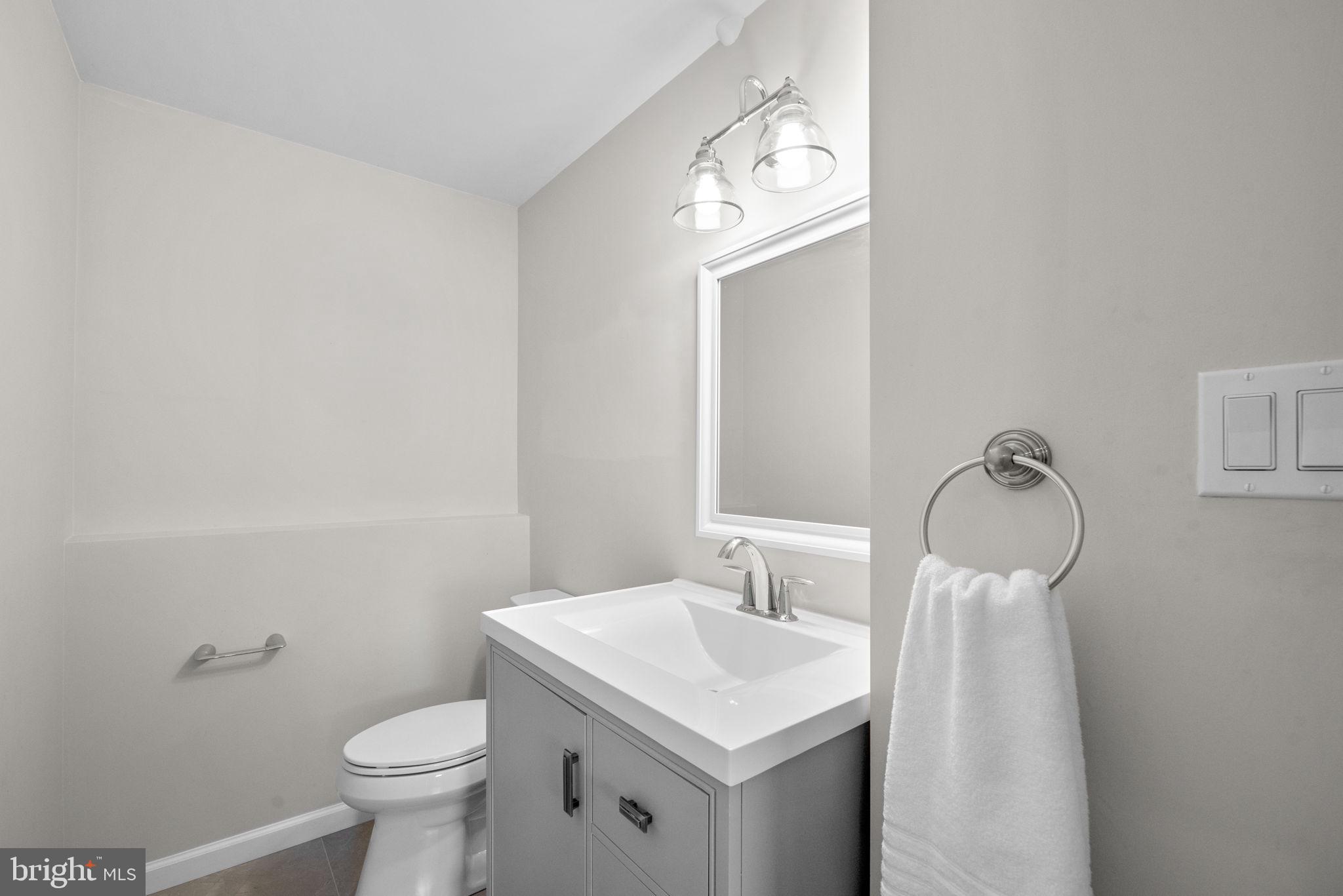 8409 Glenmar Road Ellicott City, MD 21043 - Photo 23 of 44 Bathroom