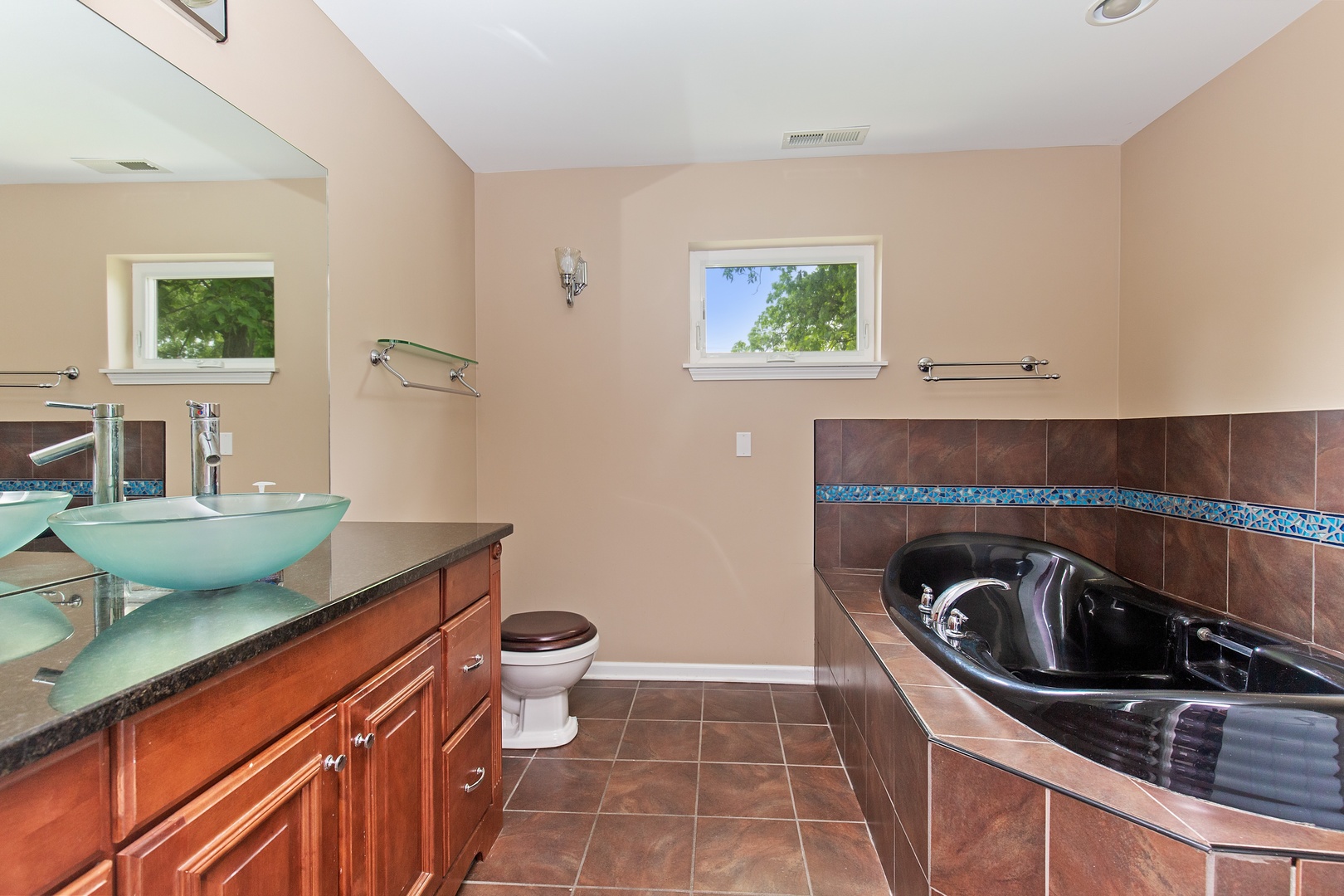 336 Ridge Avenue Crystal Lake, IL 60014 - Photo 7 of 11