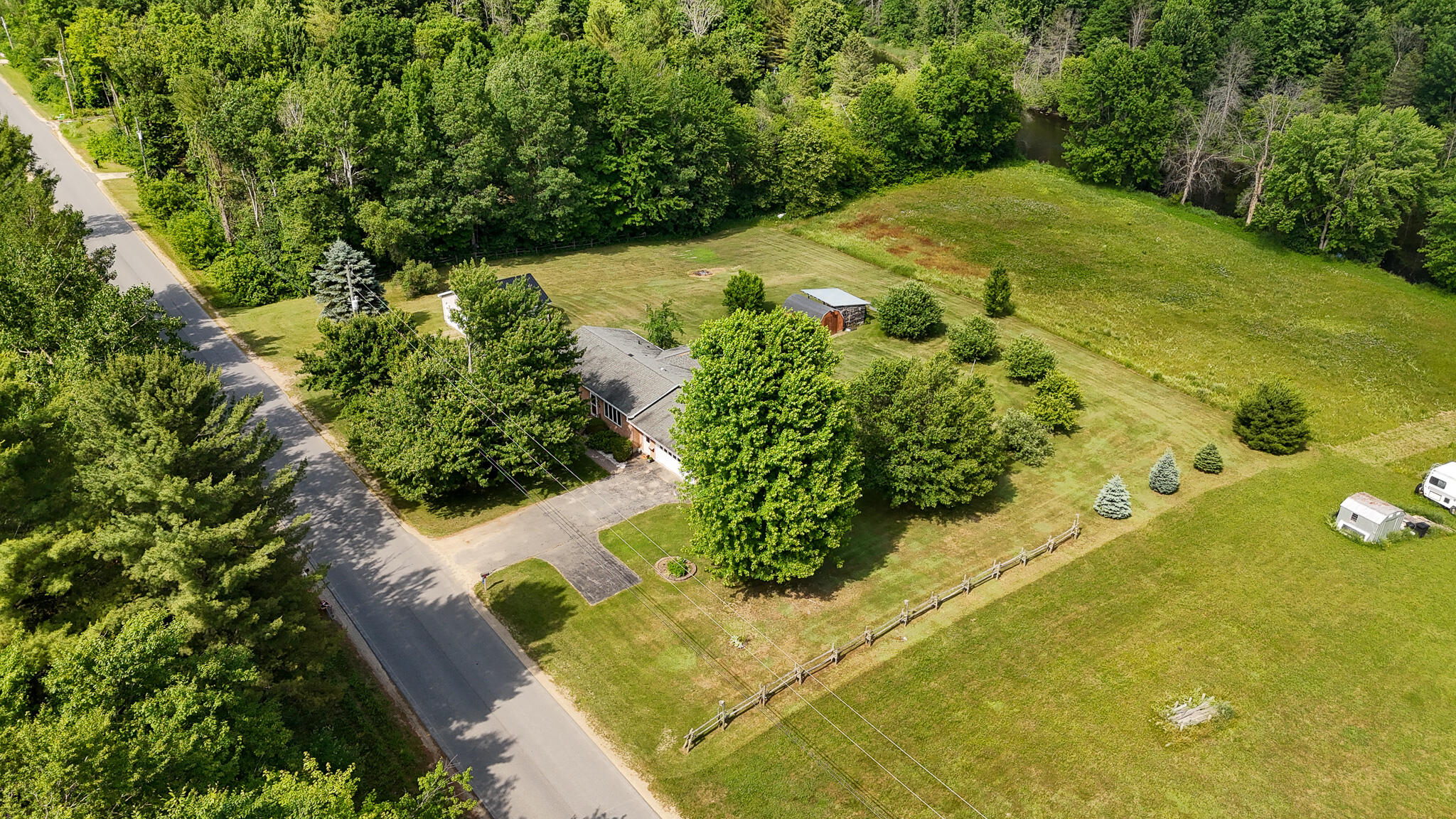 478 St Johns Road Champlain, NY 12919 - Photo 5 of 39 Gallery Image 5