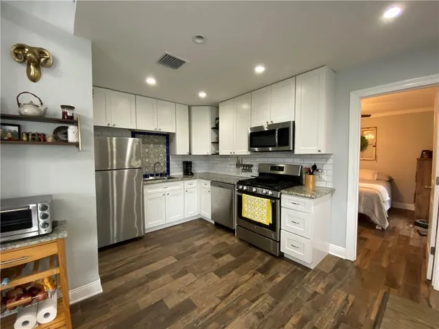 $1,250 | 1108 North Arnoult Road, Metairie, LA 70001