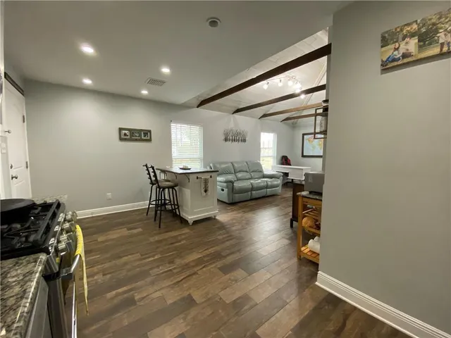 $1,250 | 1108 North Arnoult Road, Metairie, LA 70001