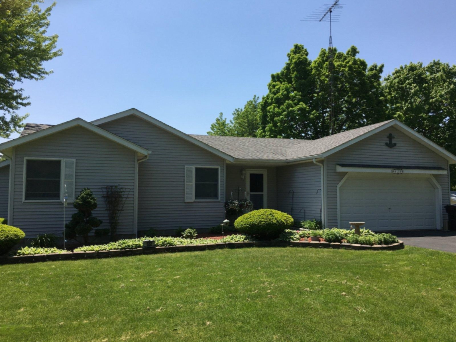 933 Lukesport Road Quincy, MI 49082 - Photo 1 of 50 933 Lukesport-002