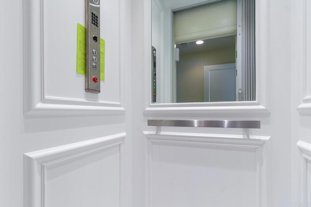 2012 Foxtrot Loop, Unit 3 Chula Vista, CA 91915 - Photo 32 of 34 a close view of dresser