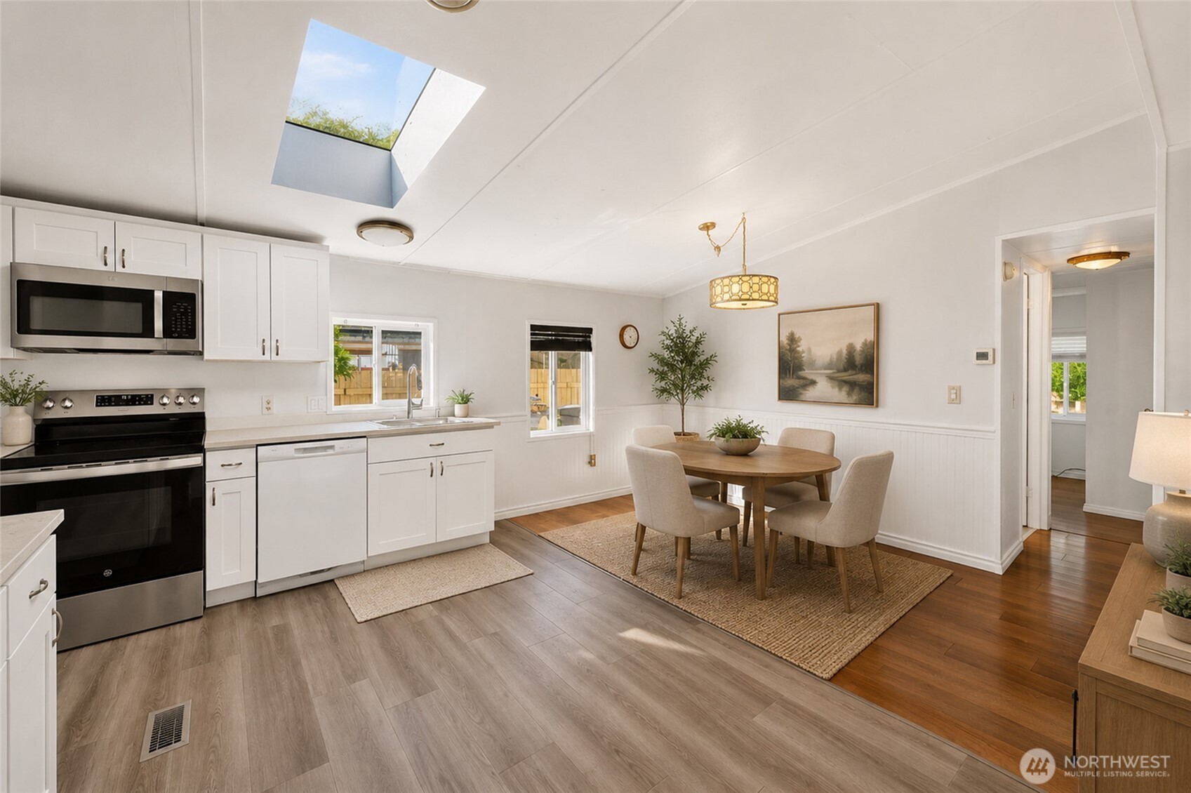 375 Union Avenue Southeast, Unit 59 Renton, WA 98059 - Photo 6 of 25 Gallery Image 6