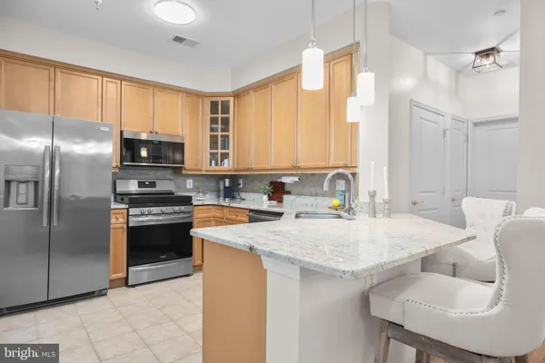 $450,000 | 500 Belmont Bay Drive, Unit 113, Woodbridge, VA 22191