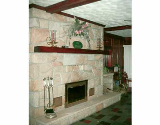 802 Rockdale Road Butler, PA 16002 - Photo 4 of 7 Den/Family/Great Room.