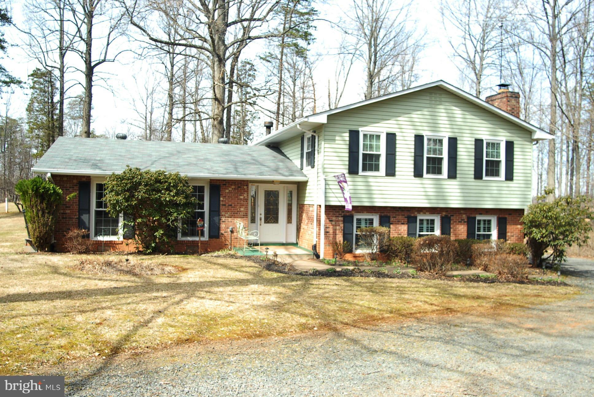 6208 Snow Mountain Road Broad Run, VA 20137 - Photo 1 of 29 Exterior (Front)