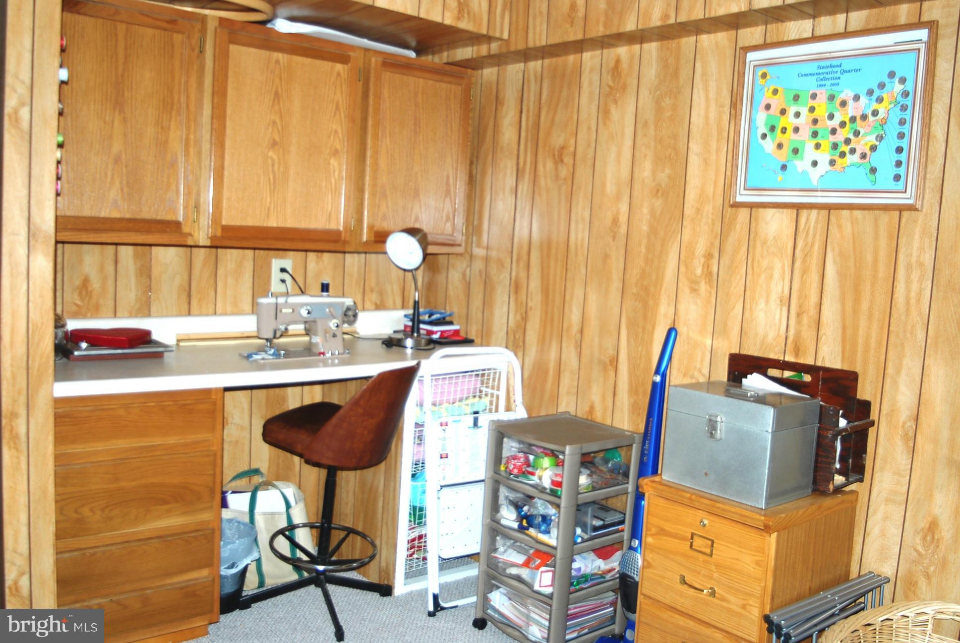 6208 Snow Mountain Road Broad Run, VA 20137 - Photo 19 of 29 sewing room