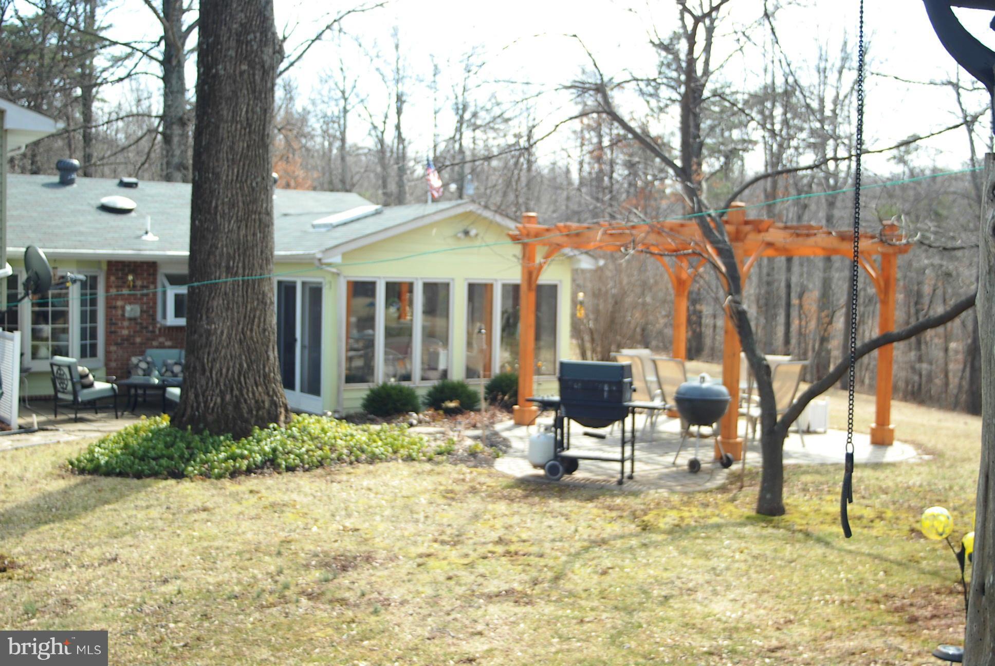 6208 Snow Mountain Road Broad Run, VA 20137 - Photo 7 of 29 rear of home