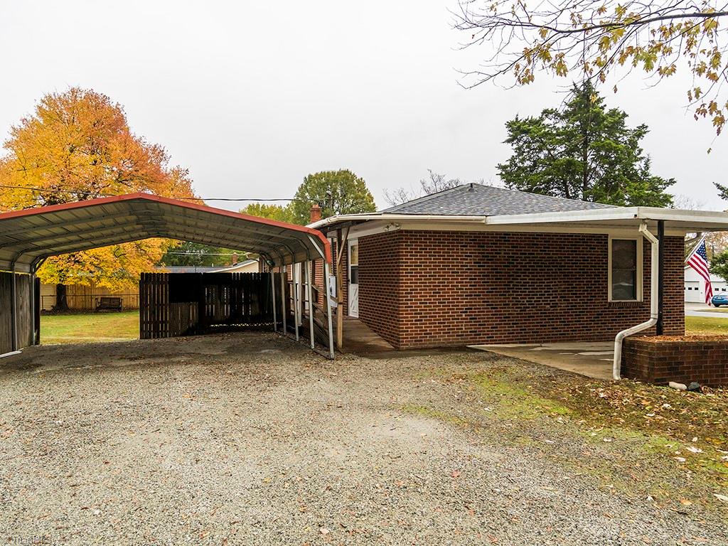 700 Sycamore Road Graham, NC 27253 - Photo 29 of 30 Gallery Image 29