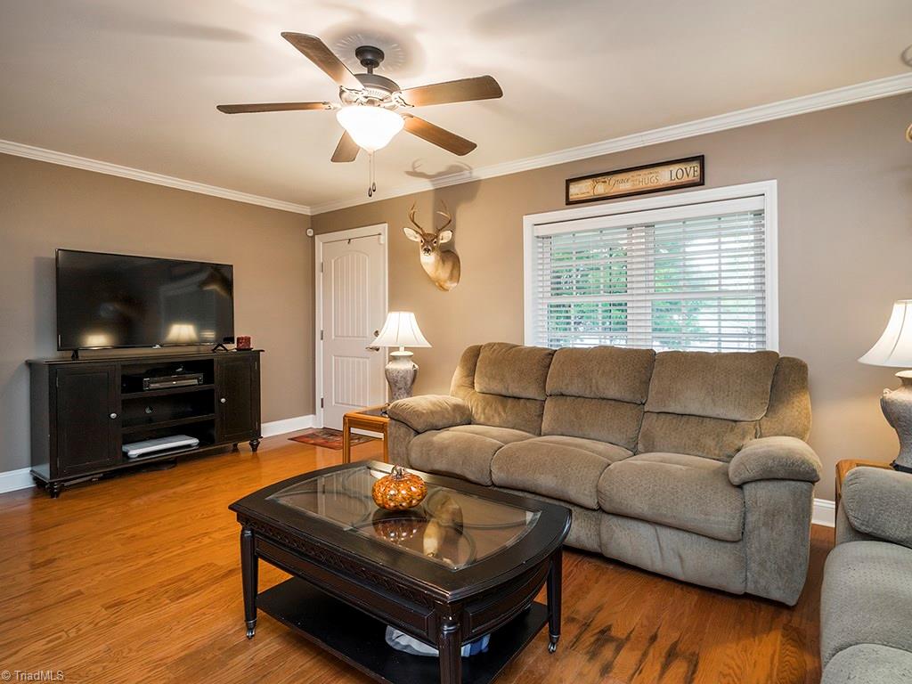 700 Sycamore Road Graham, NC 27253 - Photo 7 of 30 Gallery Image 7