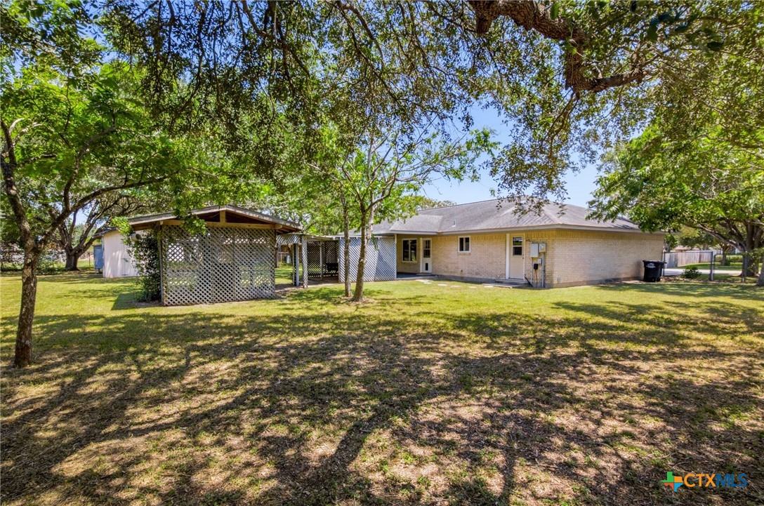 108 Owl Road Victoria, TX 77905 - Photo 26 of 33 Gallery Image 26