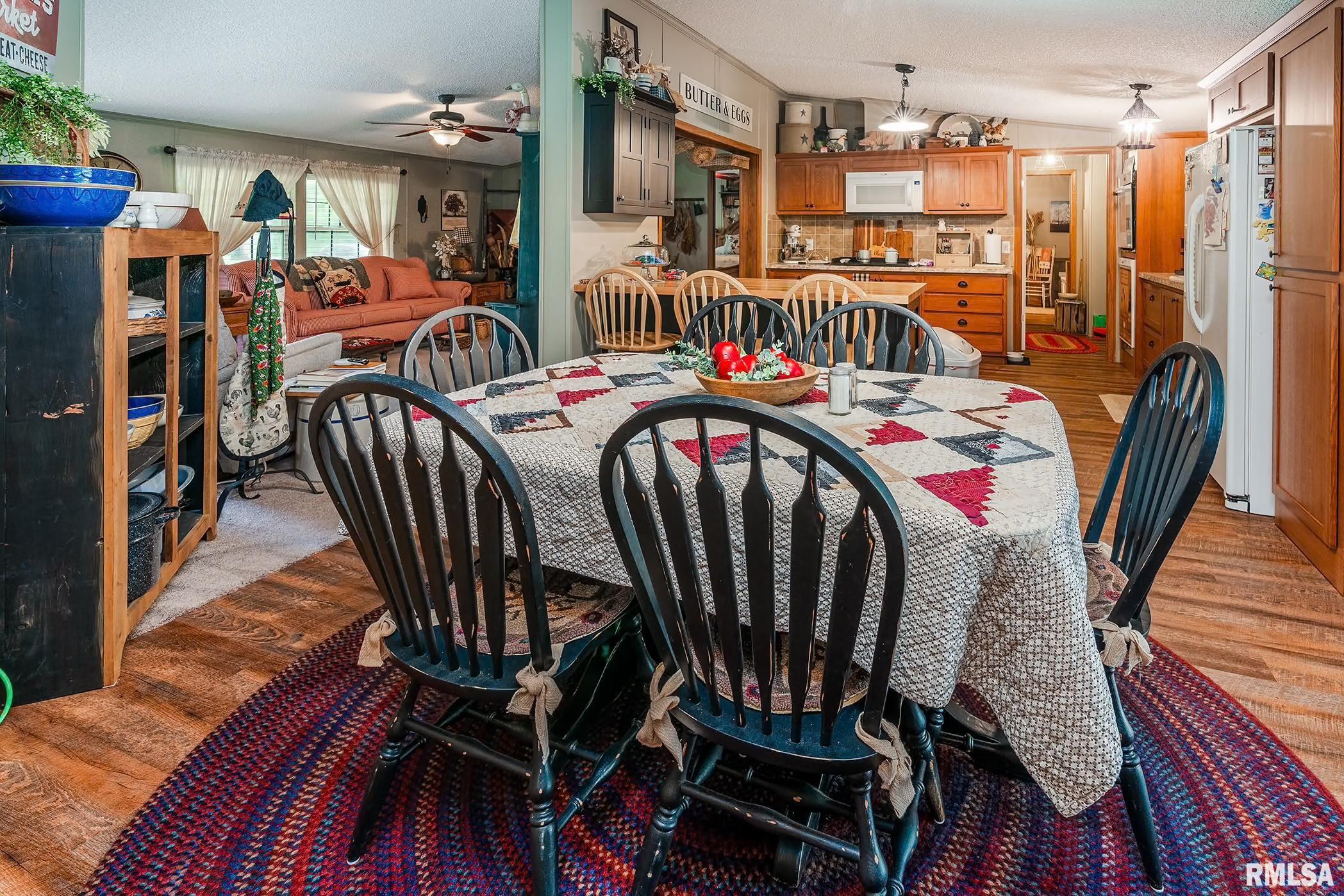 1380 Woolard Road Eldorado, IL 62930 - Photo 16 of 49
