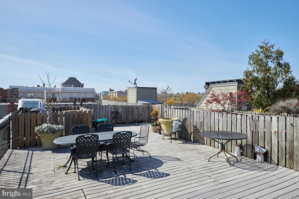 1741 Johnson Avenue Northwest, Unit 201 Washington, DC 20009 - Photo 27 of 29